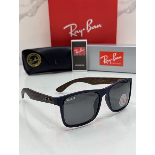 Lentes RAY-BAN — Ref. LF-L217-0096 con el packaging mostrado en la fotografía