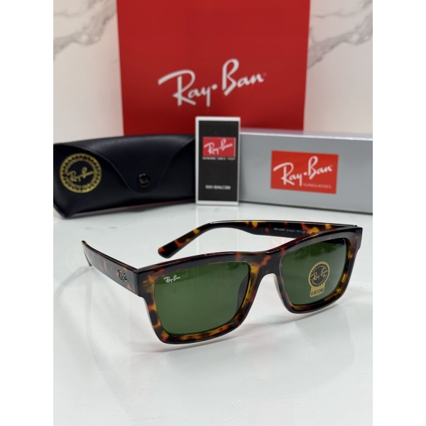 Lentes RAY-BAN — Ref. LF-L217-0102 con el packaging mostrado en la fotografía