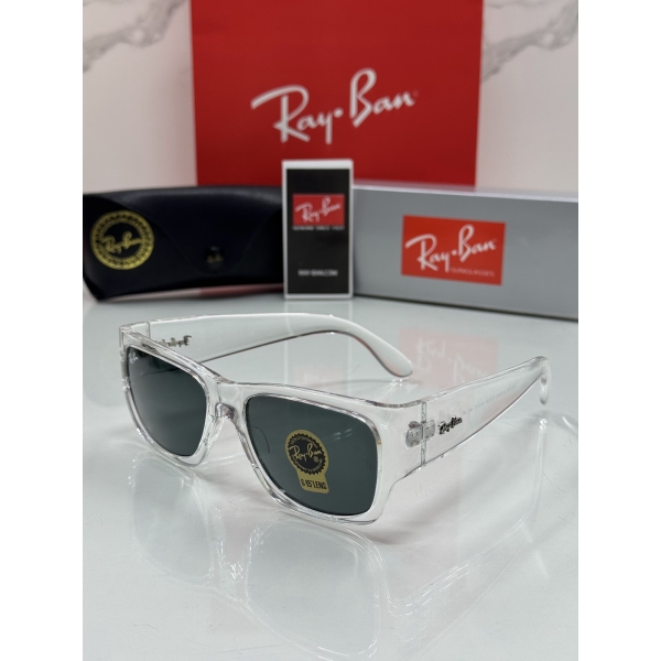 Lentes RAY-BAN — Ref. LF-L217-0107 con el packaging mostrado en la fotografía