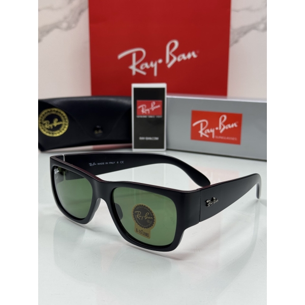 Lentes RAY-BAN — Ref. LF-L217-0109 con el packaging mostrado en la fotografía
