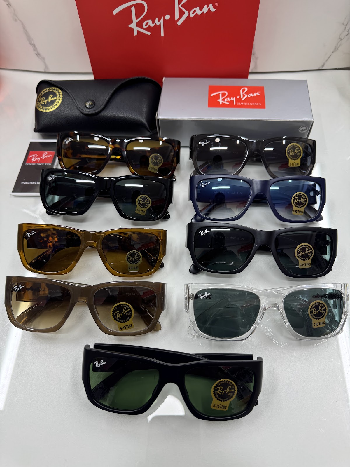 Lentes RAY-BAN — Ref. LF-L217-0114 con el packaging mostrado en la fotografía
