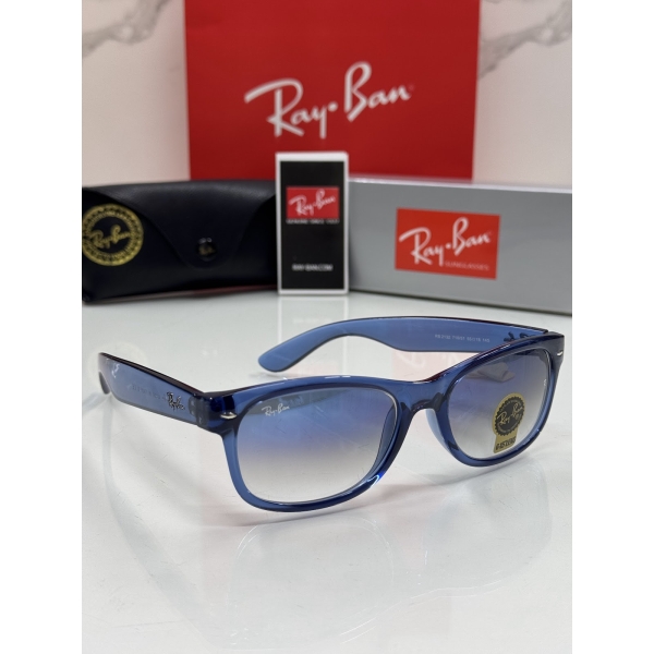 Lentes RAY-BAN — Ref. LF-L217-0115 con el packaging mostrado en la fotografía