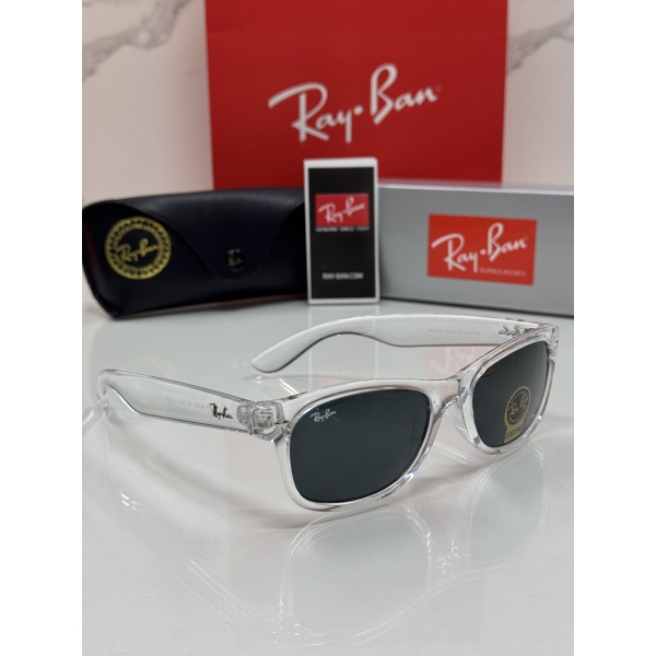 Lentes RAY-BAN — Ref. LF-L217-0116 con el packaging mostrado en la fotografía