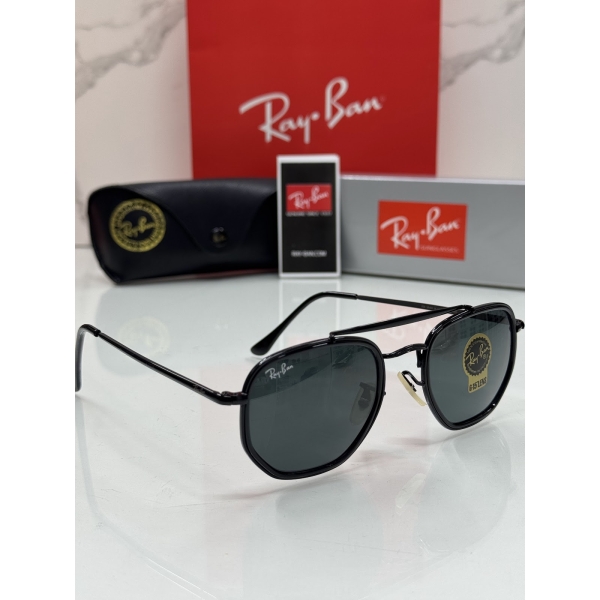Lentes RAY-BAN — Ref. LF-L217-0131 con el packaging mostrado en la fotografía