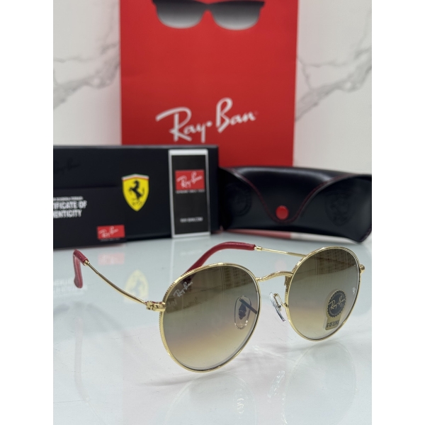 Lentes RAY-BAN — Ref. LF-L217-0144 con el packaging mostrado en la fotografía