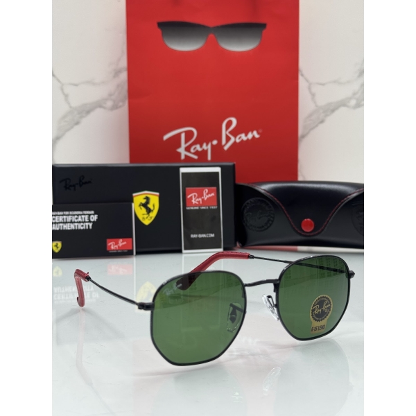 Lentes RAY-BAN — Ref. LF-L217-0149 con el packaging mostrado en la fotografía