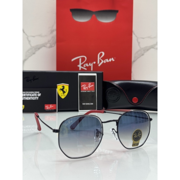 Lentes RAY-BAN — Ref. LF-L217-0150 con el packaging mostrado en la fotografía