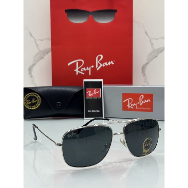 Lentes RAY-BAN — Ref. LF-L217-0172 con el packaging mostrado en la fotografía