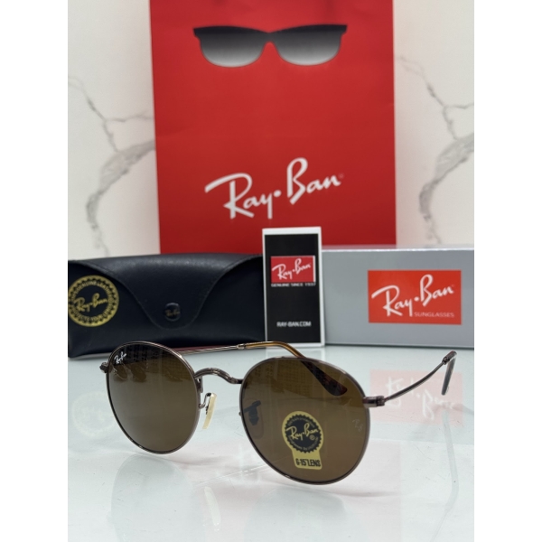 Lentes RAY-BAN — Ref. LF-L217-0179 con el packaging mostrado en la fotografía