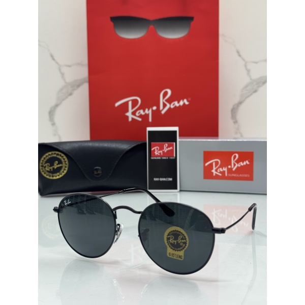 Lentes RAY-BAN — Ref. LF-L217-0180 con el packaging mostrado en la fotografía