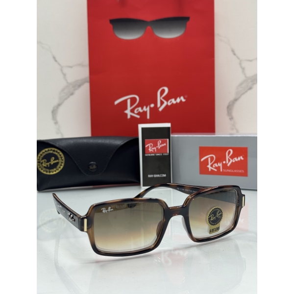 Lentes RAY-BAN — Ref. LF-L217-0192 con el packaging mostrado en la fotografía