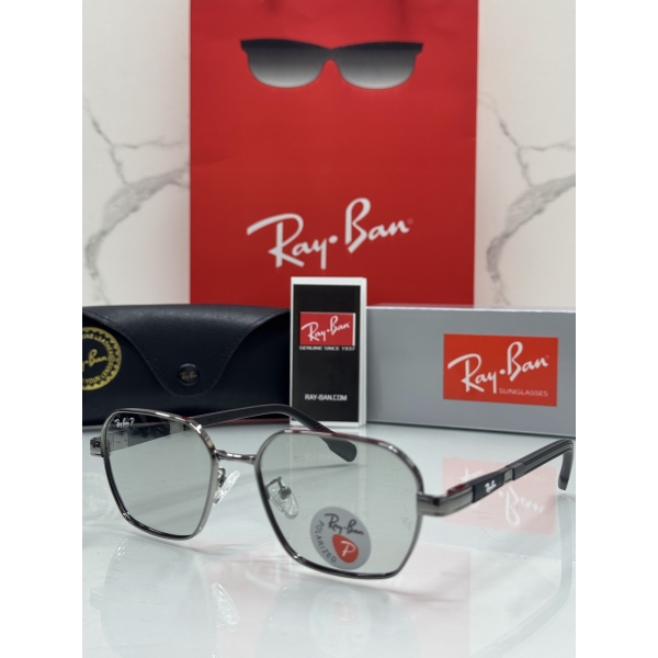 Lentes RAY-BAN — Ref. LF-L217-0202 con el packaging mostrado en la fotografía