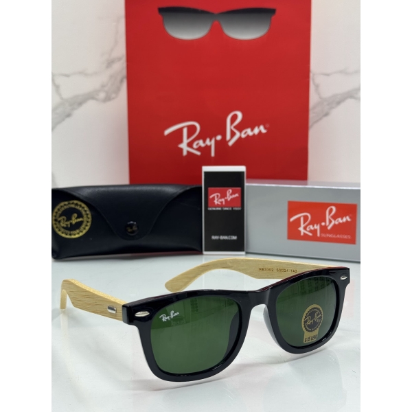 Lentes RAY-BAN — Ref. LF-L217-0229 con el packaging mostrado en la fotografía