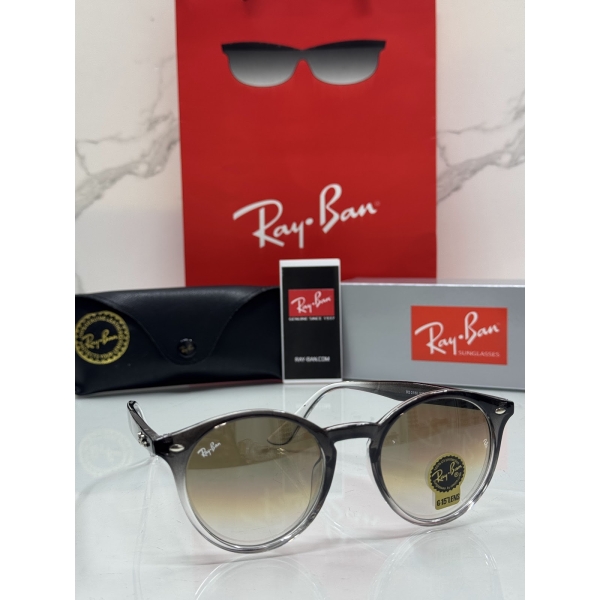 Lentes RAY-BAN — Ref. LF-L217-0243 con el packaging mostrado en la fotografía