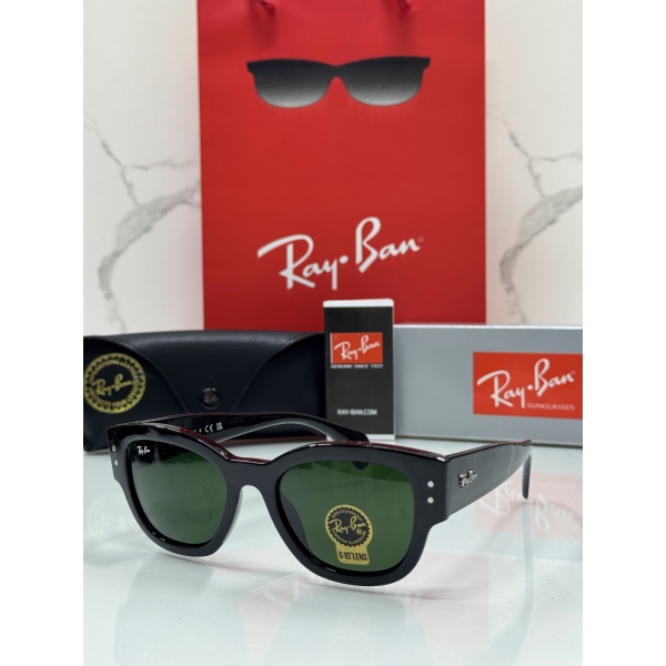 Lentes RAY-BAN — Ref. LF-L217-0266 con el packaging mostrado en la fotografía