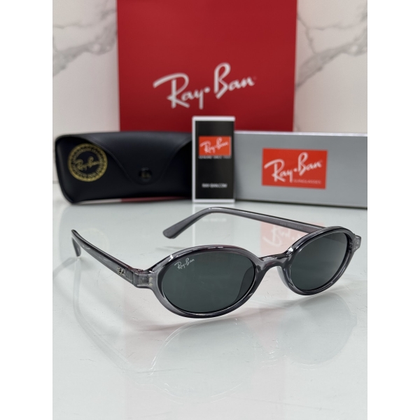 Lentes RAY-BAN — Ref. LF-L217-0280 con el packaging mostrado en la fotografía