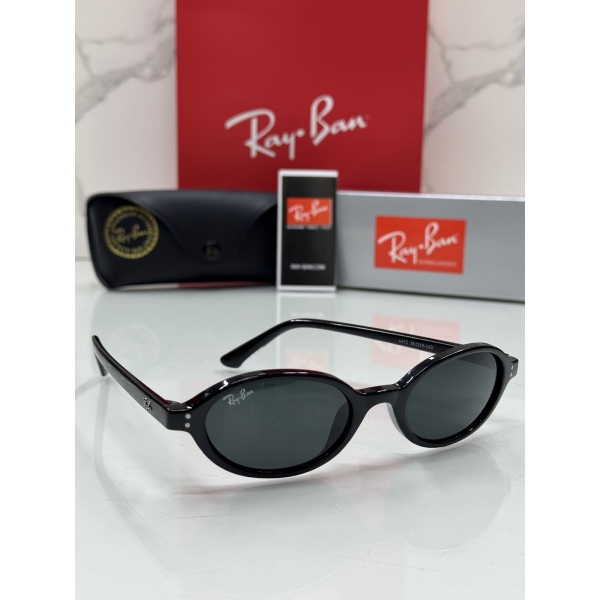 Lentes RAY-BAN — Ref. LF-L217-0282 con el packaging mostrado en la fotografía