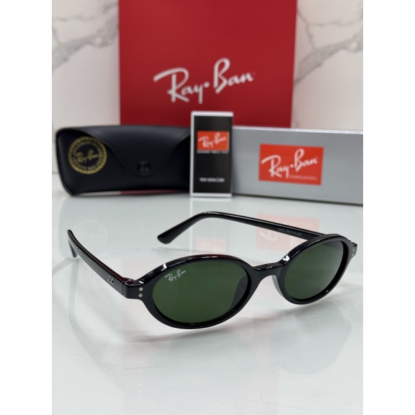 Lentes RAY-BAN — Ref. LF-L217-0284 con el packaging mostrado en la fotografía
