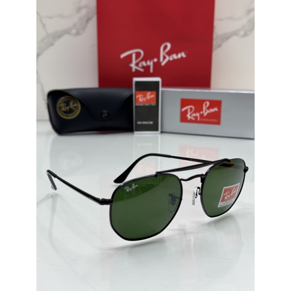 Lentes RAY-BAN — Ref. LF-L217-0290 con el packaging mostrado en la fotografía