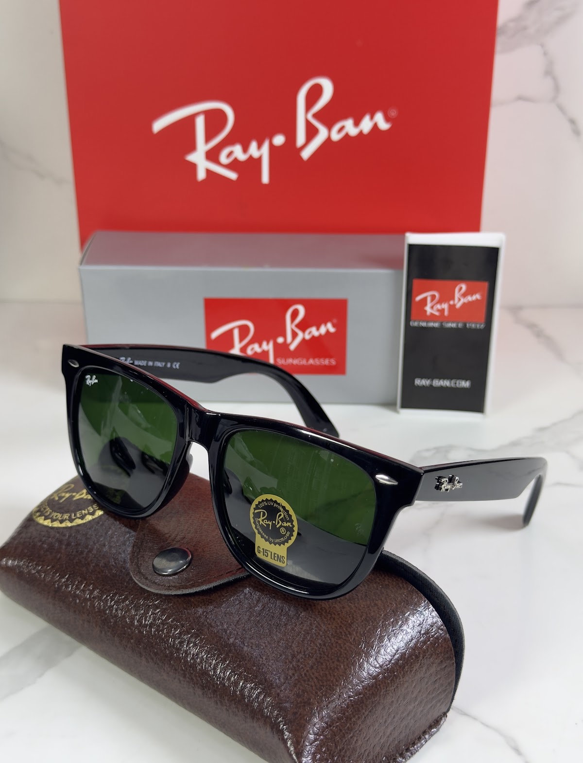 Lentes RAY-BAN — Ref. LF-L217-0303 con el packaging mostrado en la fotografía