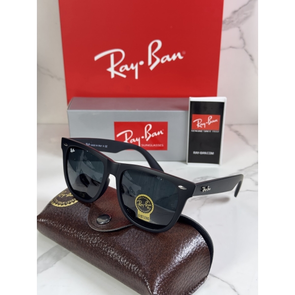 Lentes RAY-BAN — Ref. LF-L217-0304 con el packaging mostrado en la fotografía