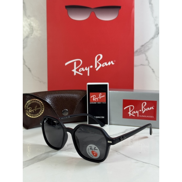 Lentes RAY-BAN — Ref. LF-L217-0319 con el packaging mostrado en la fotografía