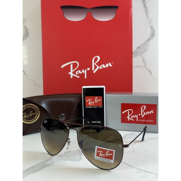Lentes RAY-BAN — Ref. LF-L217-0337 con el packaging mostrado en la fotografía