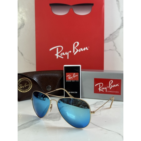 Lentes RAY-BAN — Ref. LF-L217-0339 con el packaging mostrado en la fotografía