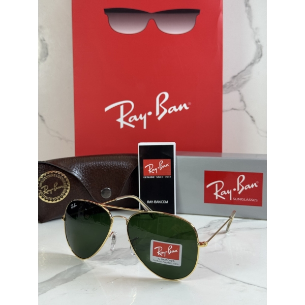 Lentes RAY-BAN — Ref. LF-L217-0341 con el packaging mostrado en la fotografía