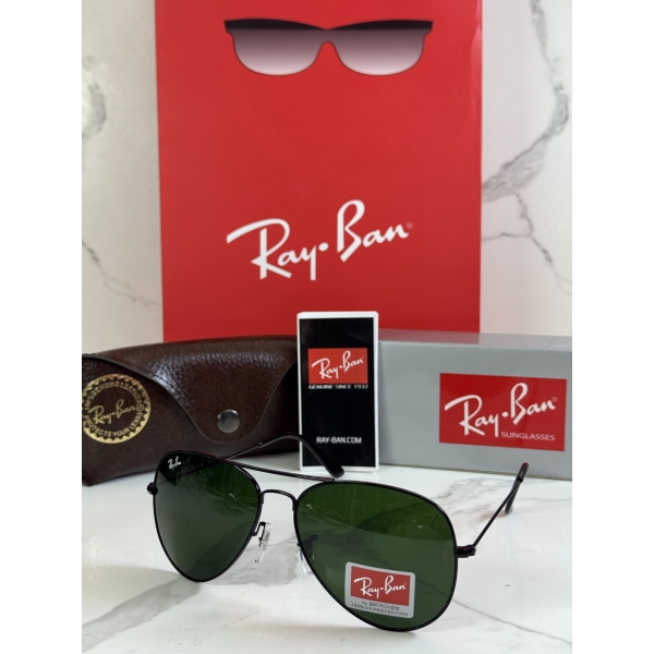 Lentes RAY-BAN — Ref. LF-L217-0345 con el packaging mostrado en la fotografía