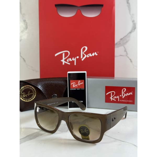 Lentes RAY-BAN — Ref. LF-L217-0349 con el packaging mostrado en la fotografía