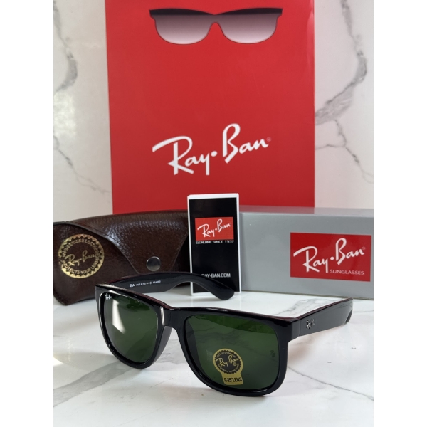 Lentes RAY-BAN — Ref. LF-L217-0352 con el packaging mostrado en la fotografía