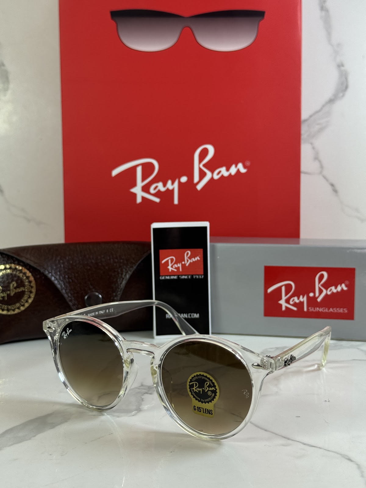 Lentes RAY-BAN — Ref. LF-L217-0364 con el packaging mostrado en la fotografía