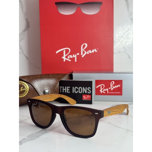 Lentes RAY-BAN — Ref. LF-L217-0373 con el packaging mostrado en la fotografía