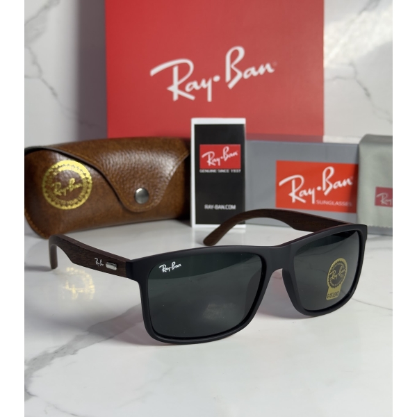 Lentes RAY-BAN — Ref. LF-L217-0399 con el packaging mostrado en la fotografía