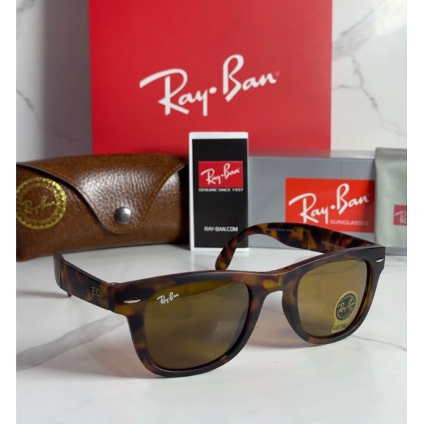Lentes RAY-BAN — Ref. LF-L217-0460 con el packaging mostrado en la fotografía