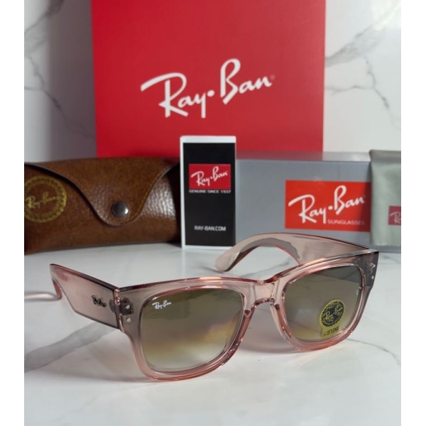 Lentes RAY-BAN — Ref. LF-L217-0468 con el packaging mostrado en la fotografía