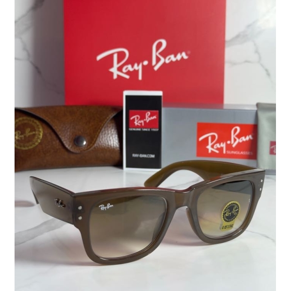 Lentes RAY-BAN — Ref. LF-L217-0471 con el packaging mostrado en la fotografía