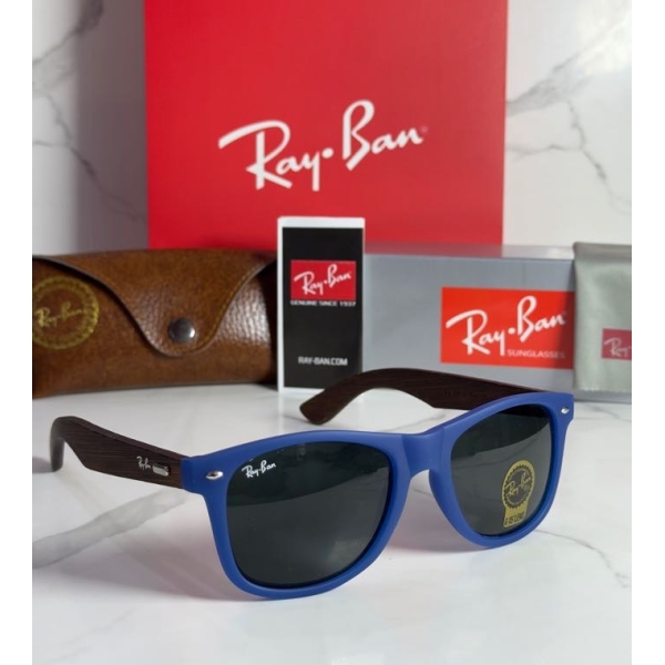 Lentes RAY-BAN — Ref. LF-L217-0472 con el packaging mostrado en la fotografía