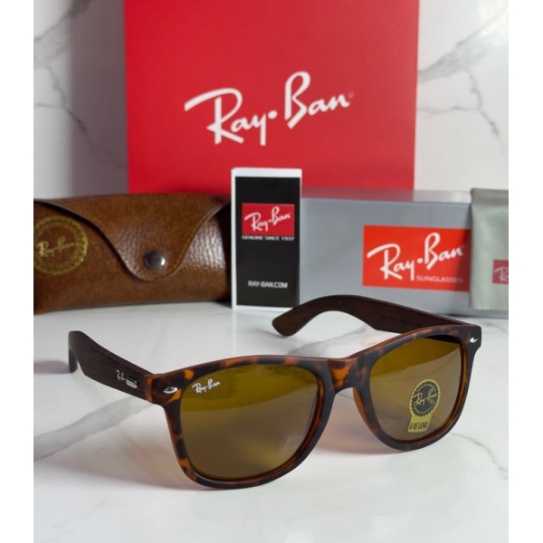 Lentes RAY-BAN — Ref. LF-L217-0475 con el packaging mostrado en la fotografía