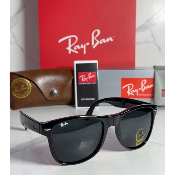Lentes RAY-BAN — Ref. LF-L217-0494 con el packaging mostrado en la fotografía