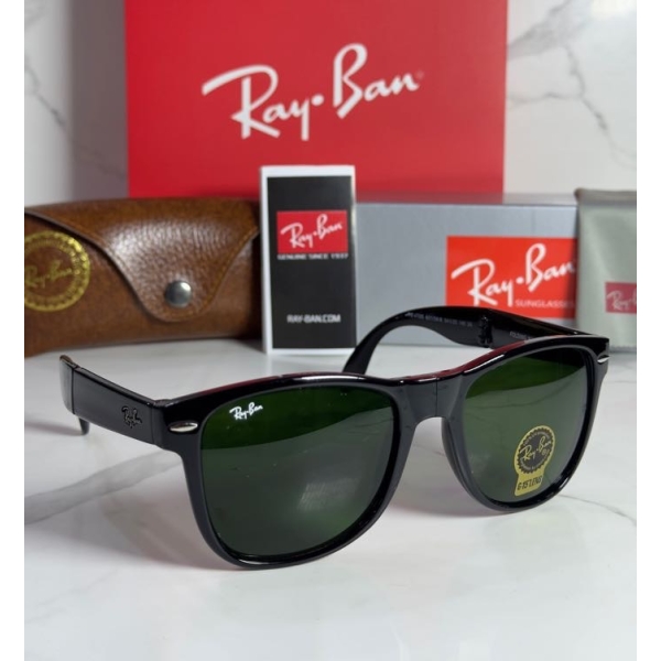 Lentes RAY-BAN — Ref. LF-L217-0496 con el packaging mostrado en la fotografía