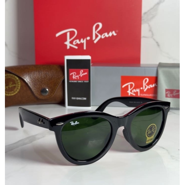 Lentes RAY-BAN — Ref. LF-L217-0510 con el packaging mostrado en la fotografía