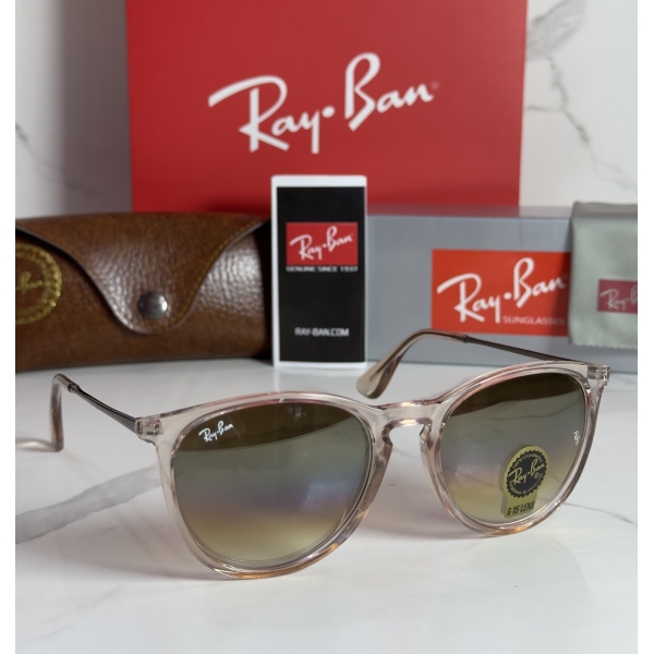 Lentes RAY-BAN — Ref. LF-L217-0521 con el packaging mostrado en la fotografía