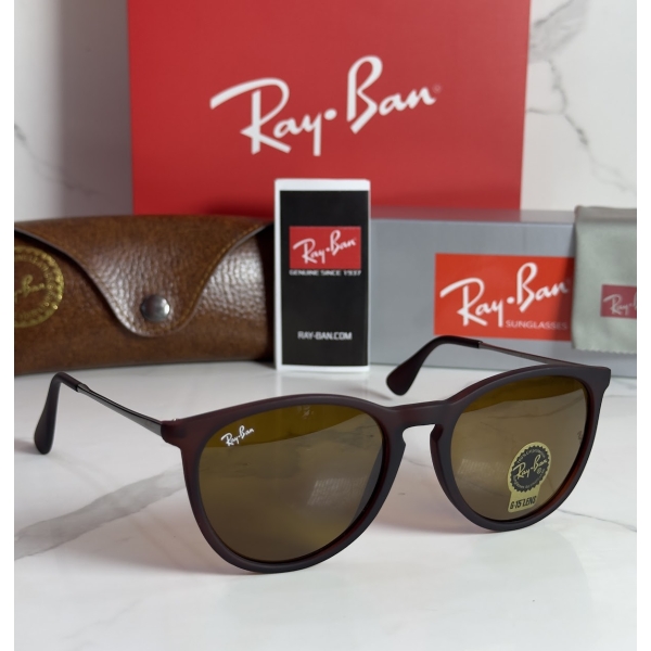 Lentes RAY-BAN — Ref. LF-L217-0523 con el packaging mostrado en la fotografía