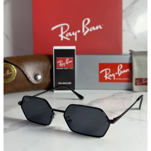 Lentes RAY-BAN — Ref. LF-L217-0527 con el packaging mostrado en la fotografía