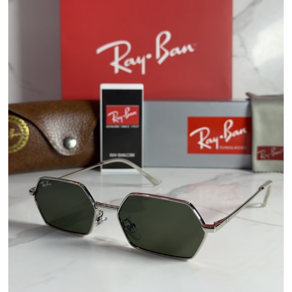 Lentes RAY-BAN — Ref. LF-L217-0530 con el packaging mostrado en la fotografía