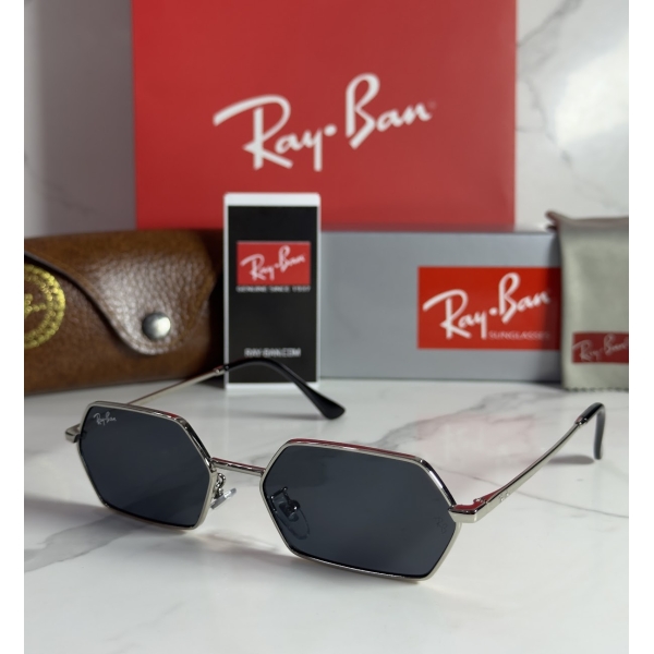 Lentes RAY-BAN — Ref. LF-L217-0531 con el packaging mostrado en la fotografía