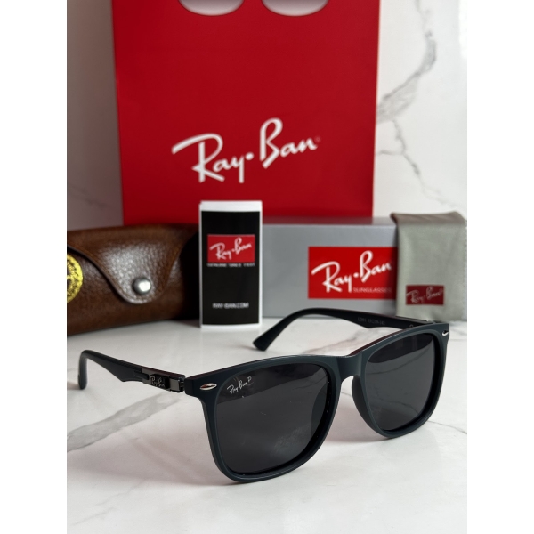 Lentes RAY-BAN — Ref. LF-L217-0568 con el packaging mostrado en la fotografía