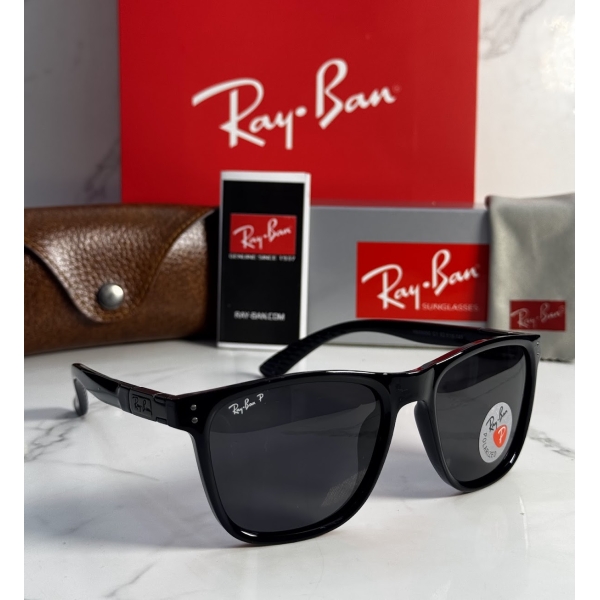 Lentes RAY-BAN — Ref. LF-L217-0586 con el packaging mostrado en la fotografía